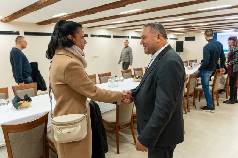 2025_11_13_fiatal felnott forum.jpg